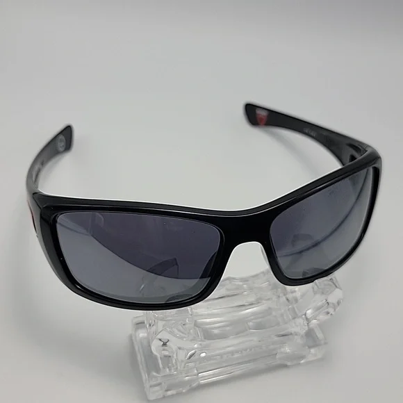 Oakley Ducati Corse Hijinx 12-789 Gloss Black Motorcycle Sunglasses EXCELLENT - Picture 6 of 12